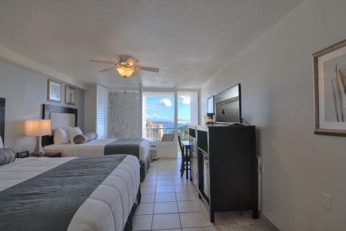 Grand Plaza Beachfront Resort kamer
